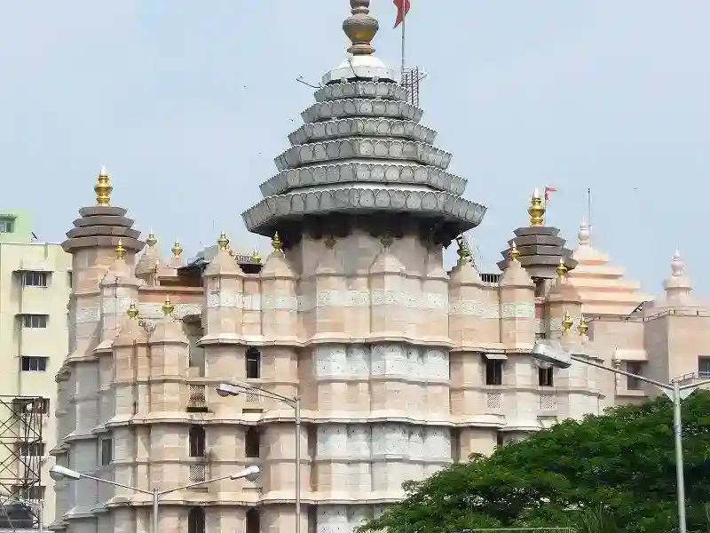 Shri Siddhivinayak Temple Structure